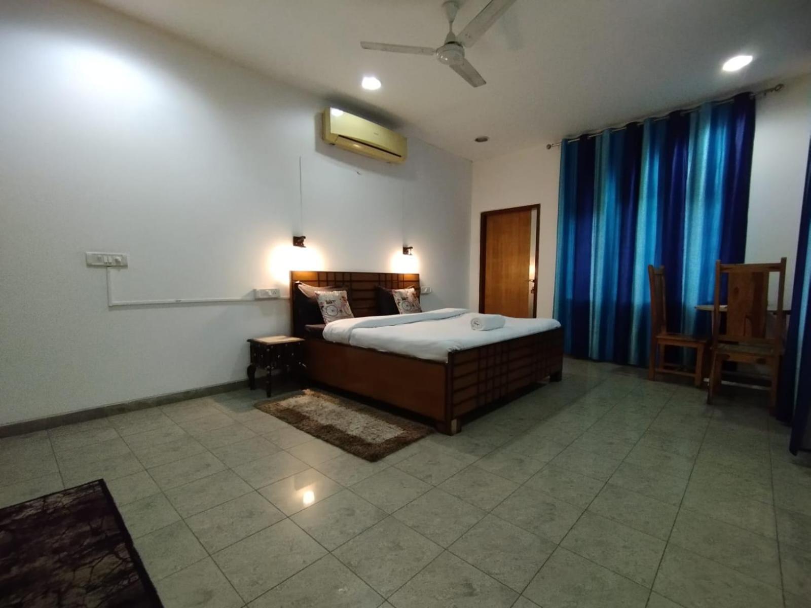 نيودلهي A Sleepy Fox Hostel المظهر الخارجي الصورة
